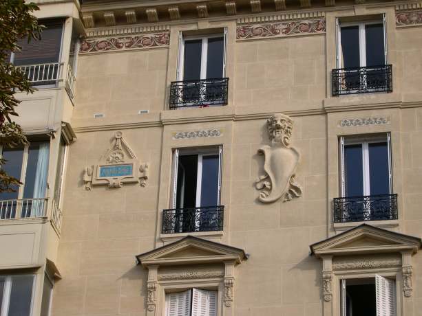  Façade d'immeuble, Avenue de l'Observatoire